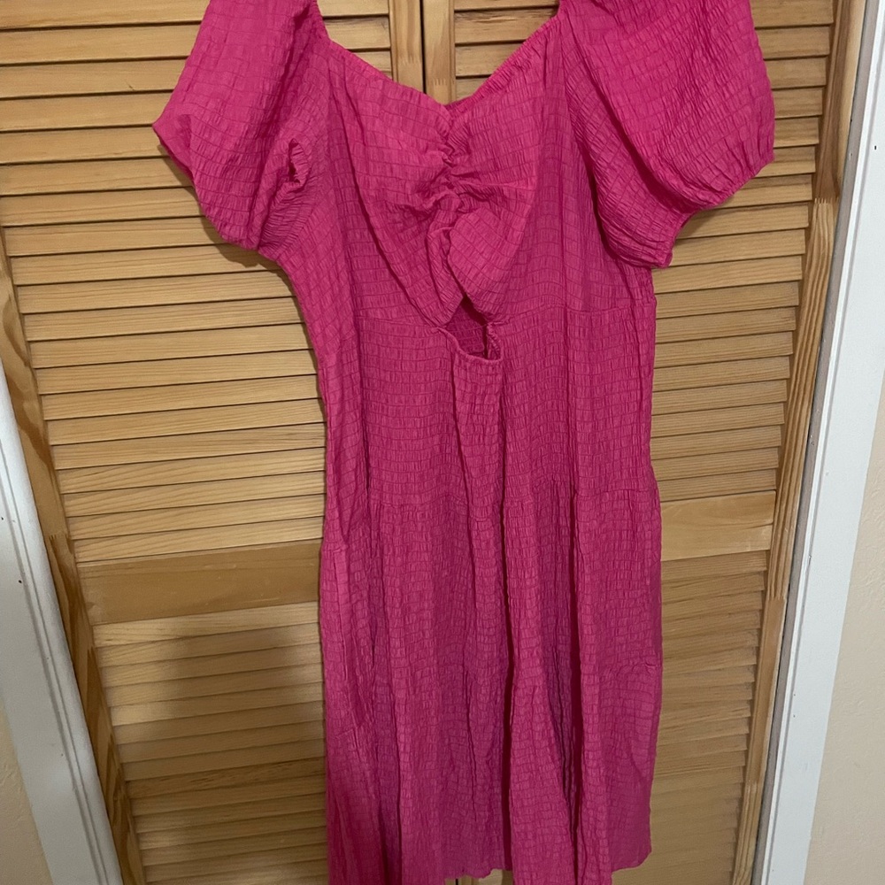 SHEIN Pls Textured Cut Out Ruched Bust Shirred Back Ruffle Hem Dress sz 3xl NWOT - Picture 5 of 9